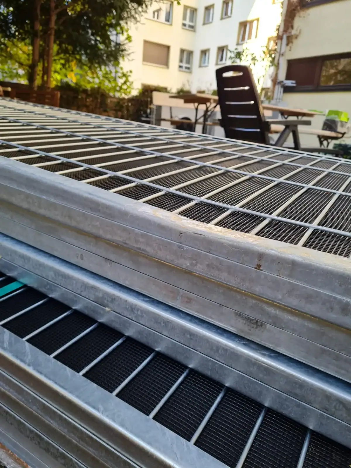 Detail der Lärmschutz-Füllelemente und Rahmenprofile in Dreieich-Sprendlingen